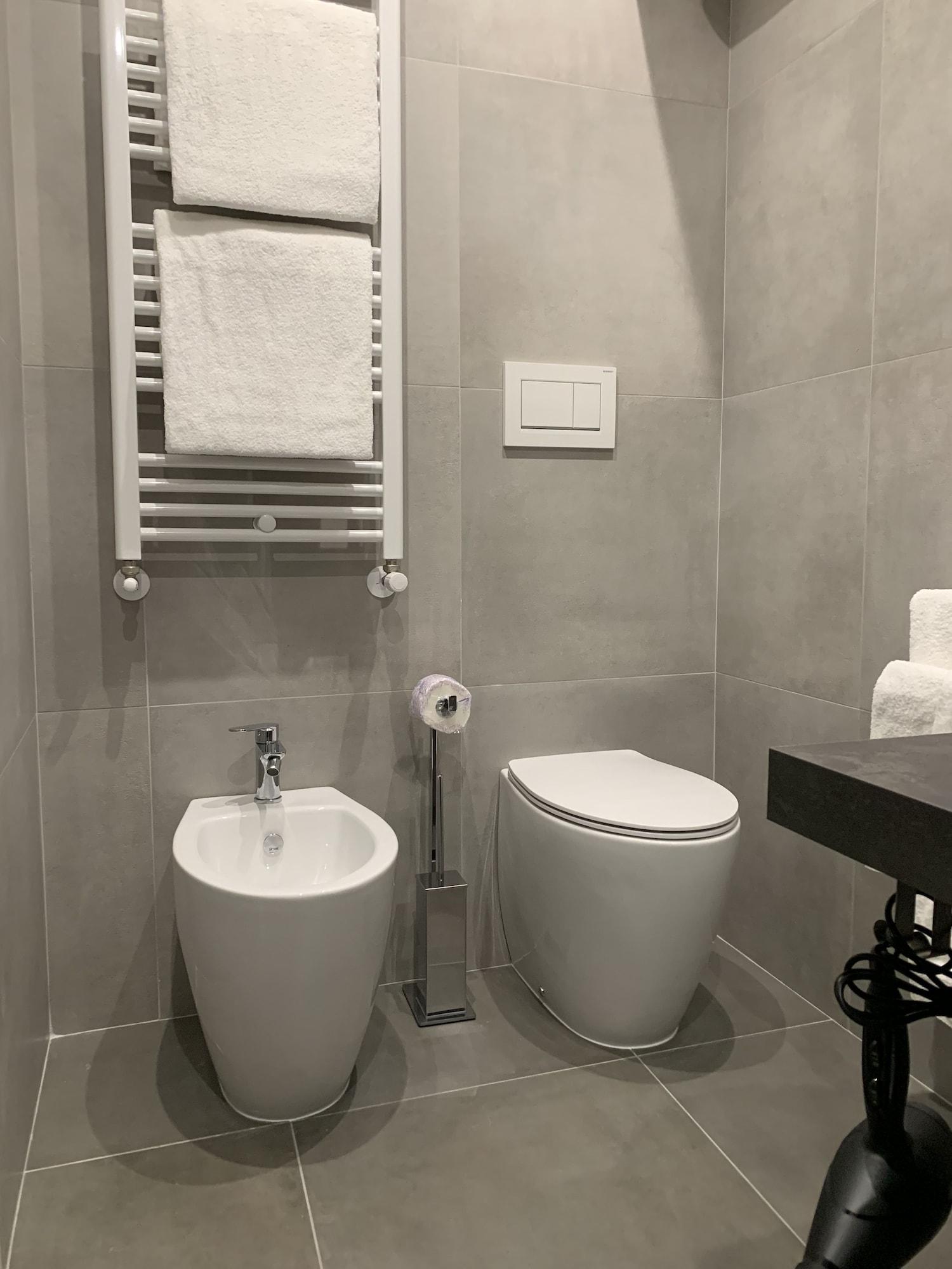 Aparthotel Bossi Milan Bagian luar foto