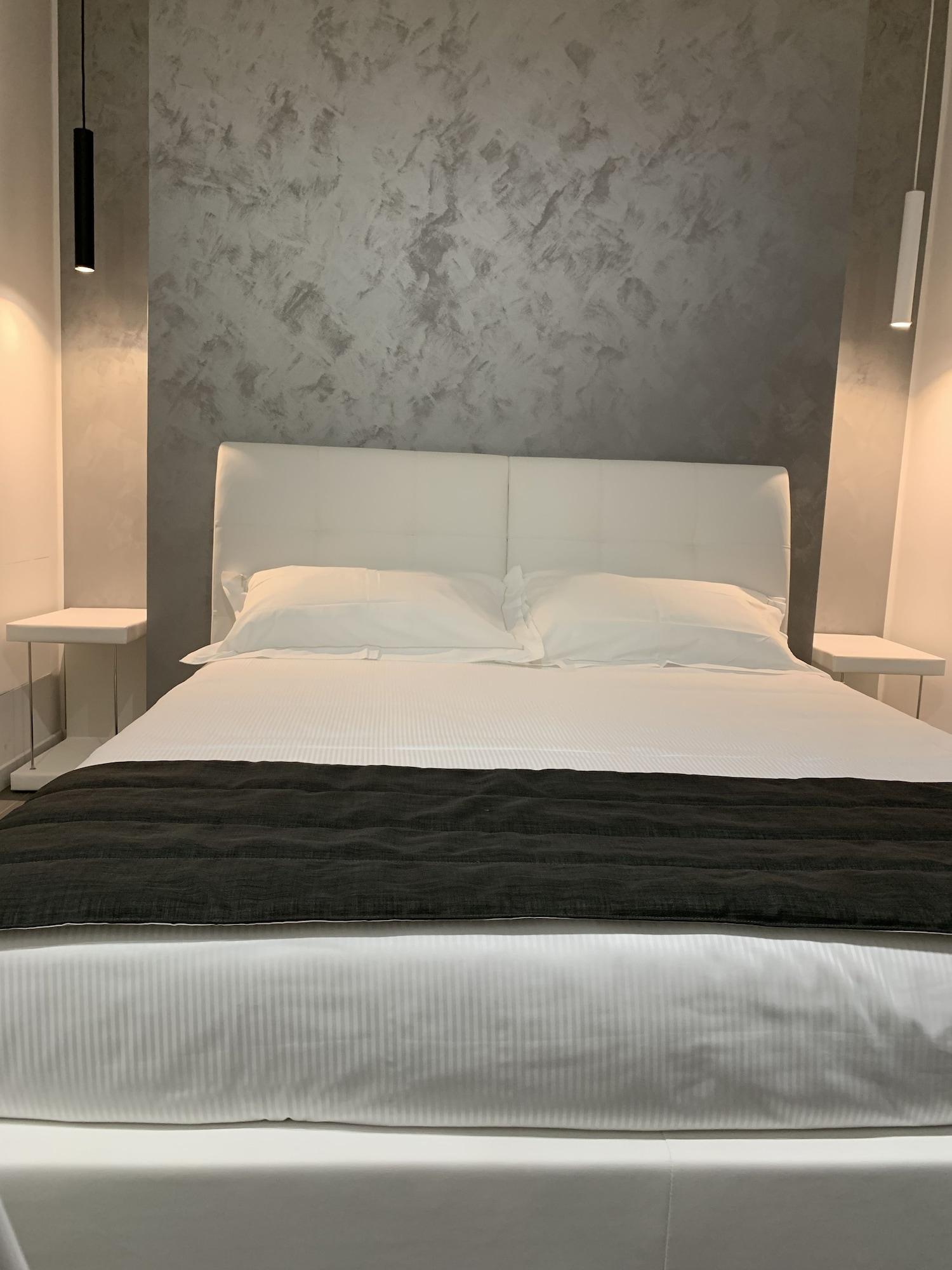Aparthotel Bossi Milan Bagian luar foto
