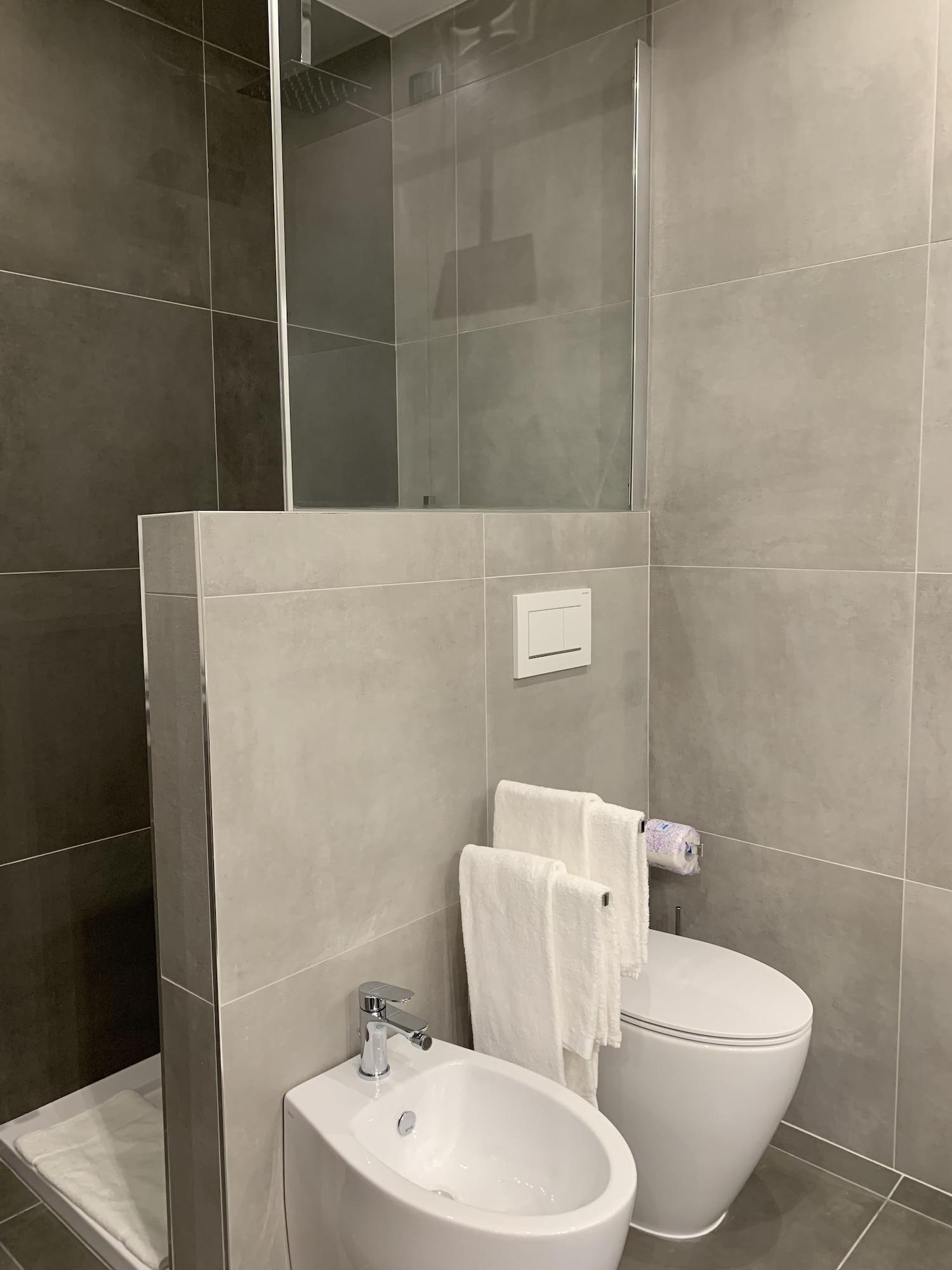 Aparthotel Bossi Milan Bagian luar foto